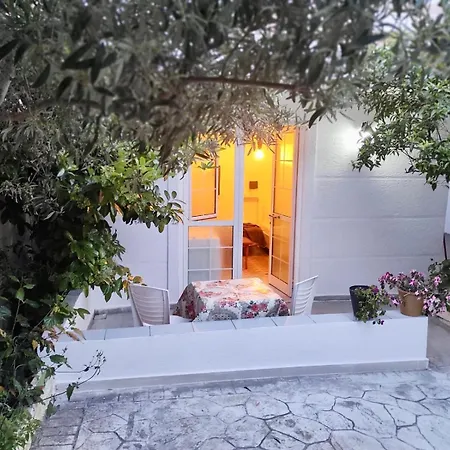 Aphrodite * Sarandë